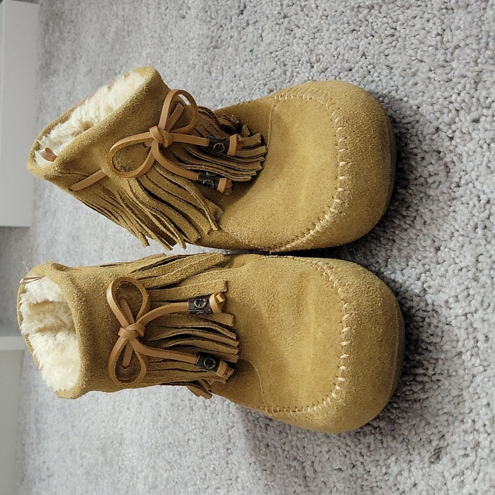 Ankle boots